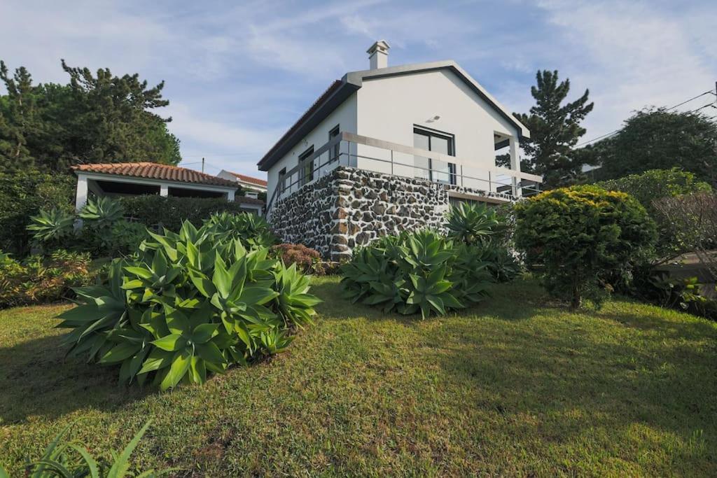 O Nosso Refugio Villa Agua de Pau Luaran gambar